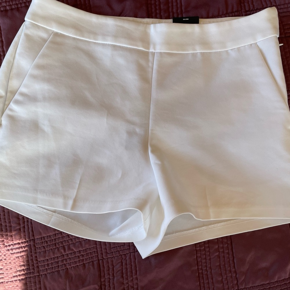 NWT white express shorts